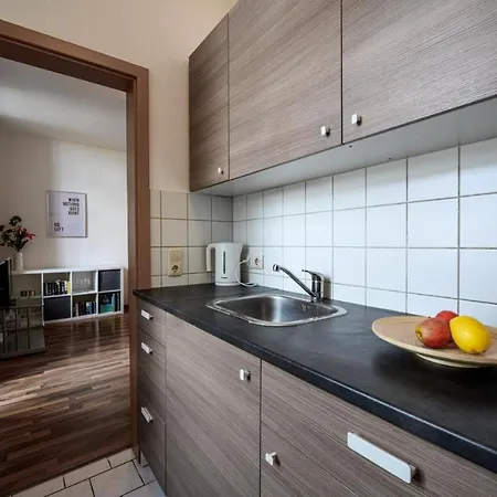 Moderne In Zentraler Lage Mit Balkon - Wlan *