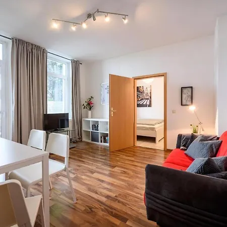 Moderne In Zentraler Lage Mit Balkon - Wlan *