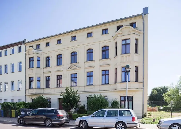 아파트 Moderne In Zentraler Lage Mit Balkon - Wlan